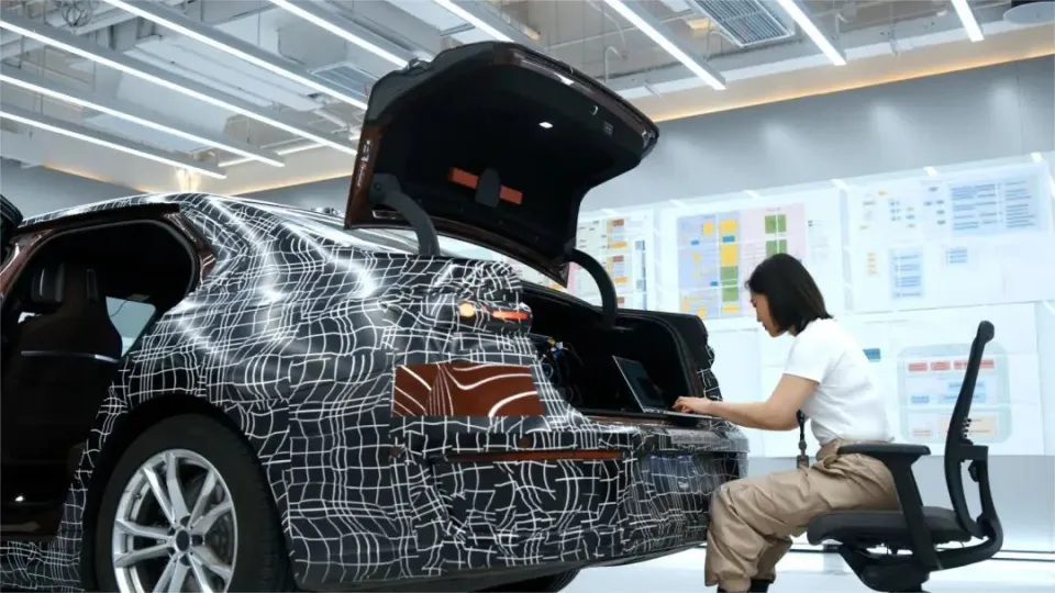 最晚年末“上车”！宝马L3级自动驾驶将搭载至7系车型，中国市场外乡化研发 第2张图片