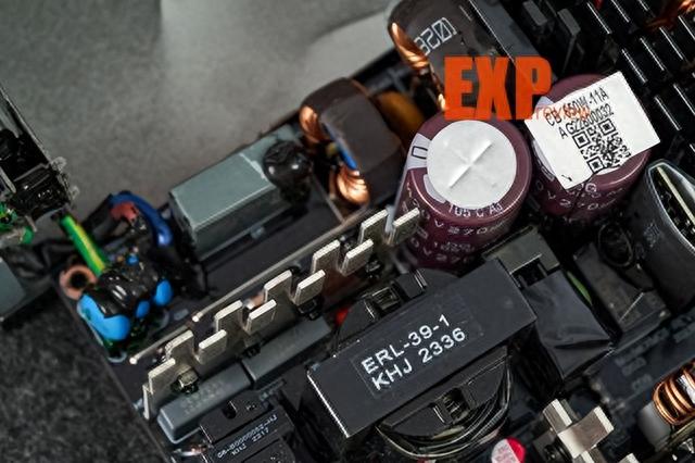 先马XM850电源评测：长度仅12.2cm，这也许是当前最短的ATX电源 第26张图片