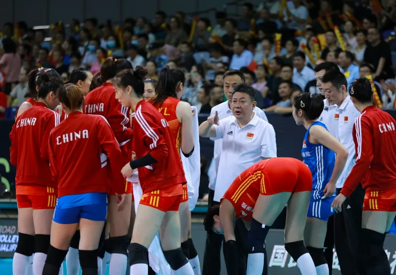 奥资赛中国女排3-0挫捷克实现3连胜 凭小分力压塞尔维亚领跑A组 第5张图片