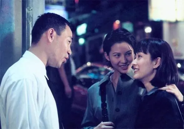 看了48岁佘诗曼和49岁马国明的新剧，才晓得谁也救不了TVB 第16张图片