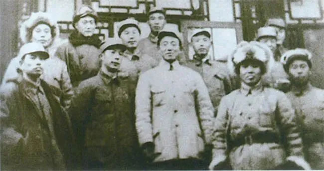 开国上将杨成武：飞夺泸定桥的开路先锋，击毙日军名将之花于太行山上 第8张图片